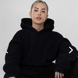 COMFRT Signature Hoodie - M - Onyx Black